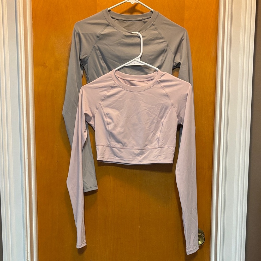 Pair of HALARA Long Sleeve Crop Tops - Pink and Gray New without tags